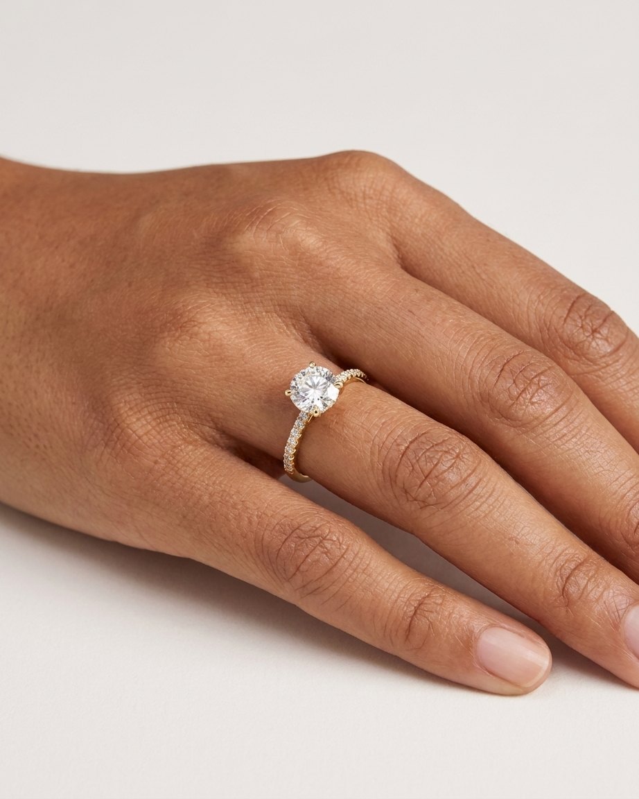 Solitaire rings